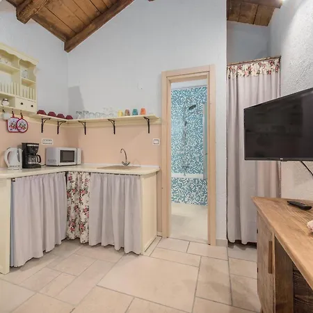 Villa Tranquil Retreat In Istria Pazin